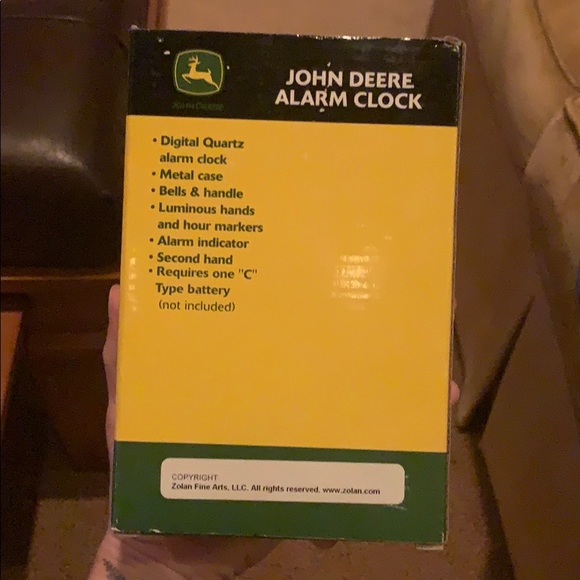 Alarm clock - Picture 3 of 4